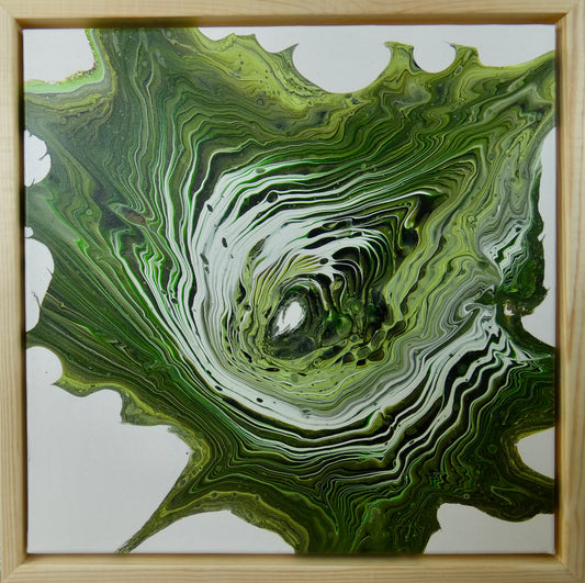 GREEN IVY (Etsy)
