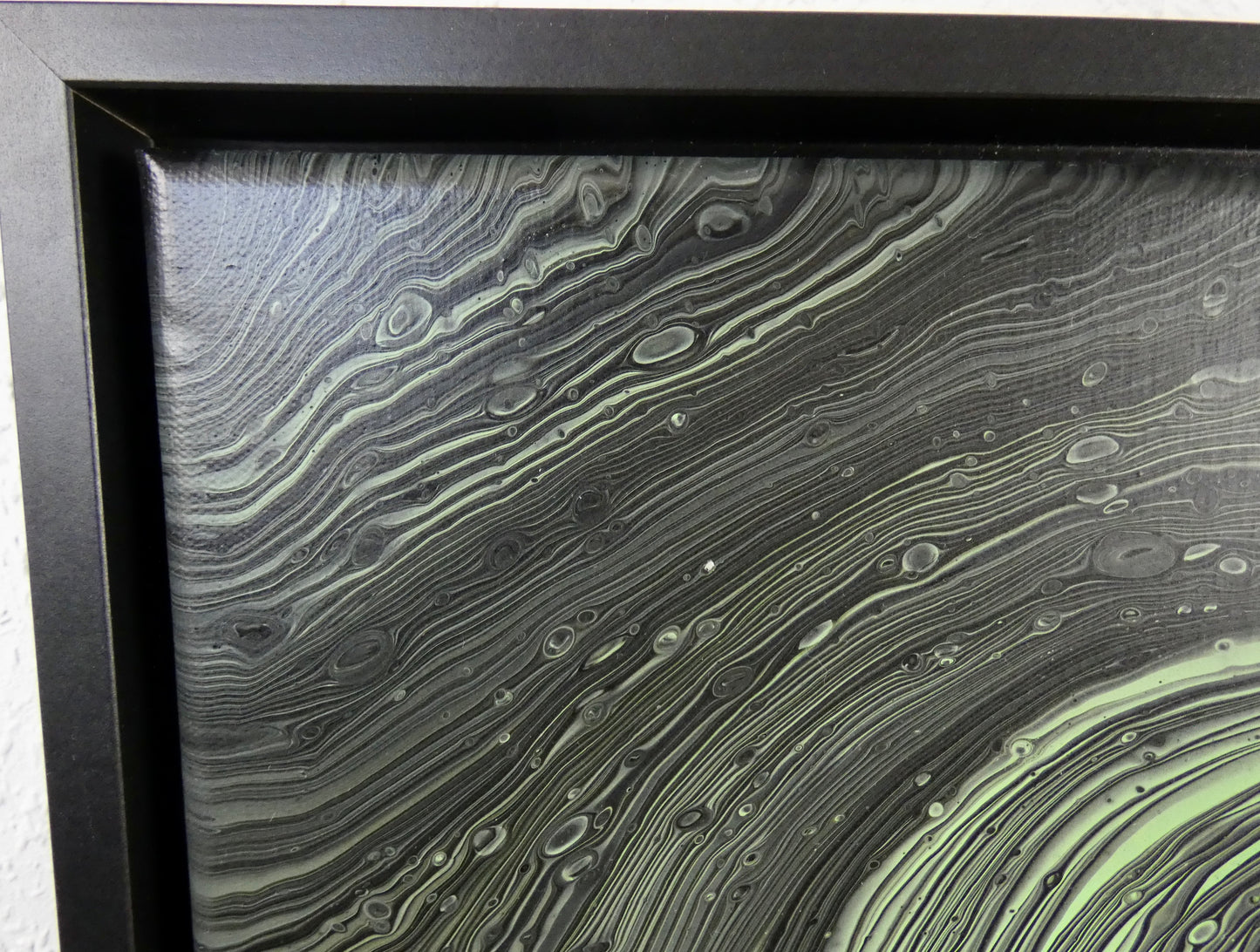 GREEN EDDY (Etsy)